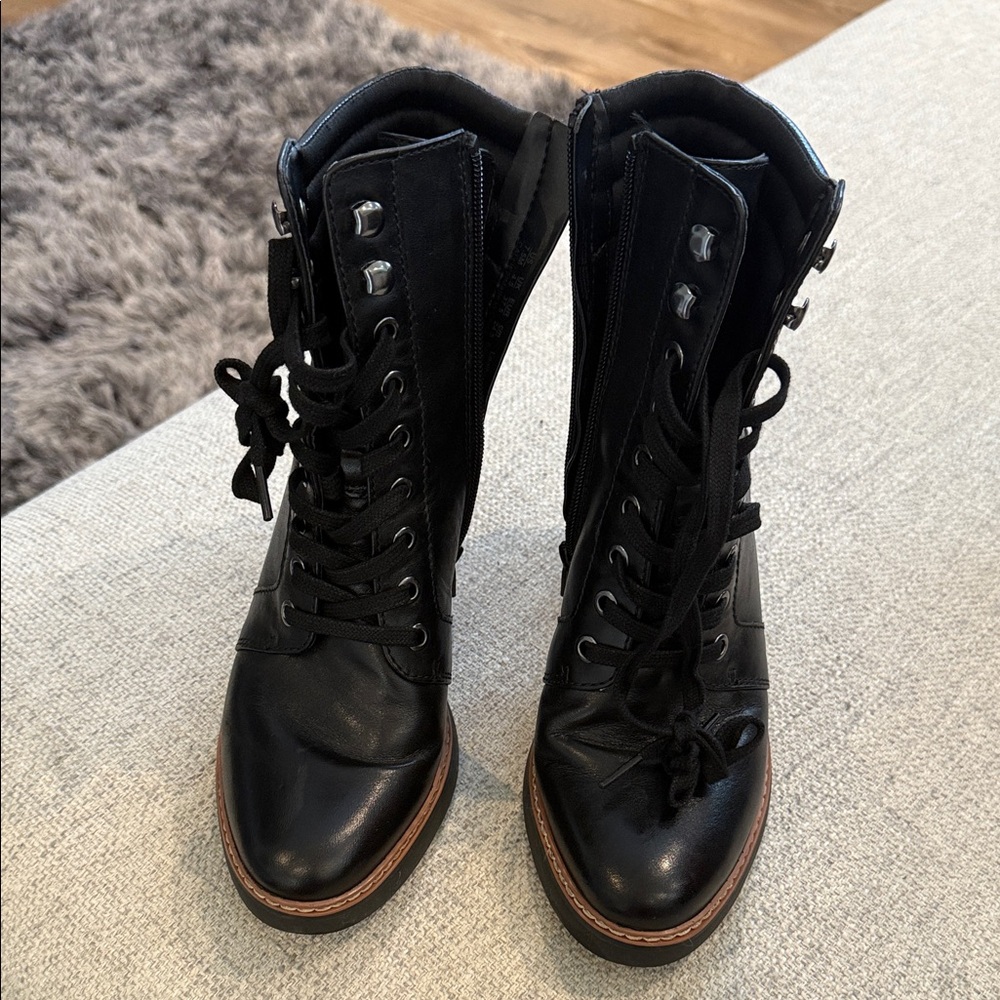 Naturalizer Black Leather Upper Lace-Up Block Heel Boots – Women’s Size 7.5